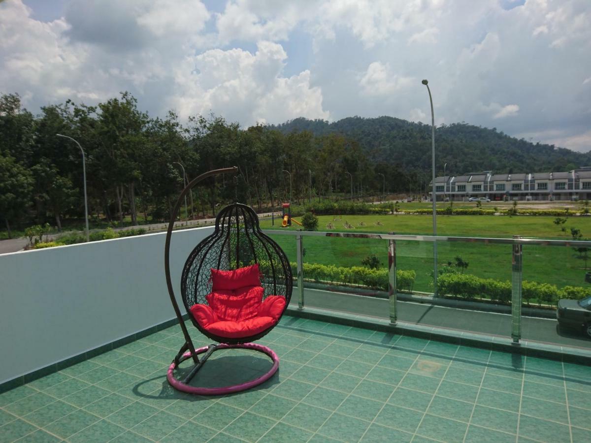 Comfortable Homestay Raub Exterior photo